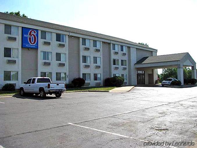 Motel 6-Lawrence, Ks Екстериор снимка